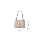 Woven flower tote bag for beach