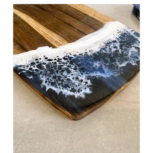 Wave resin cutting board