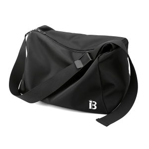 Sports high-capacity shoulder bag