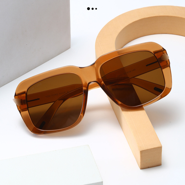 Retro Polarized Rectangle Sunglasses