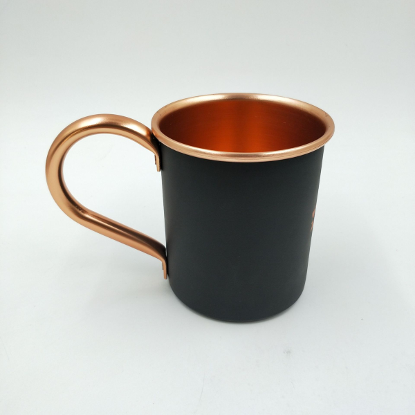 Outdoor portable black spray painted mug