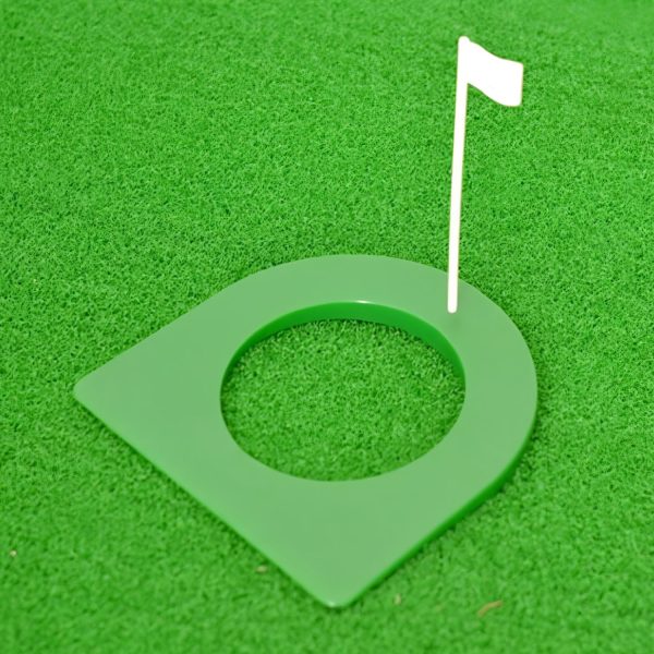 Green Putting Practice Hole