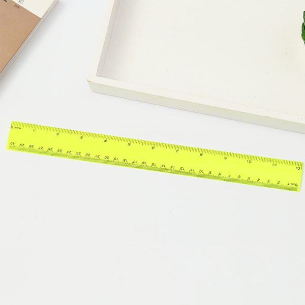 4 pieces of colored long rulers for office students