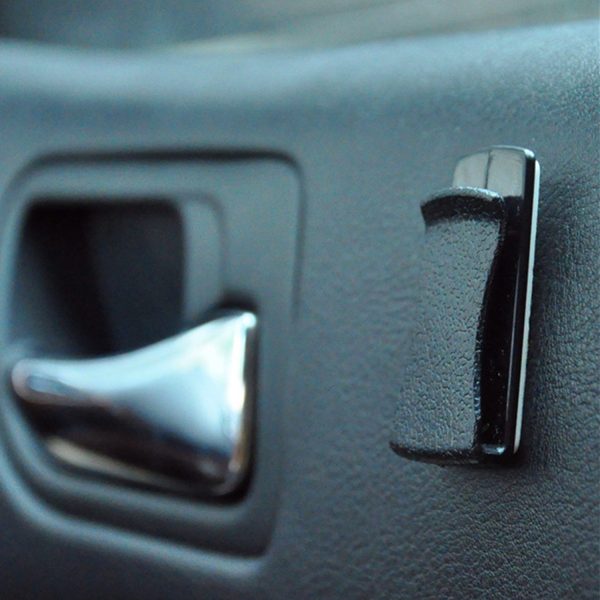 Car Dashboard Hook