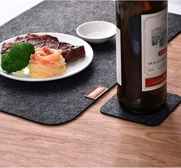 Absorbent Insulated Knife & Fork Pouch Placemat Set