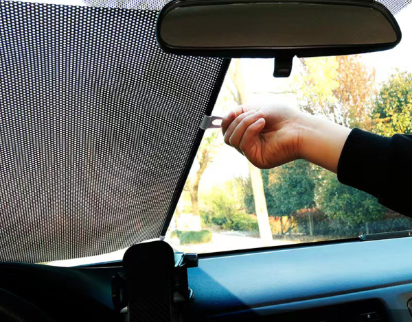 Car Automatic Rolling Curtain