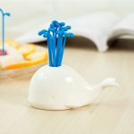 Home Kitchen Plastic Cake&Fruit Whale-Shaped Fruit Fork Set