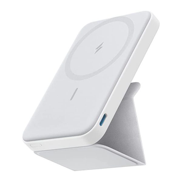 Magnetic Wireless Portable 5000mAh Mobile Power with Stand