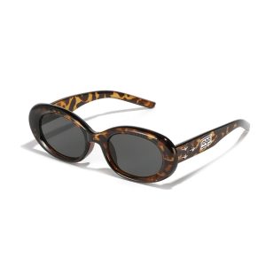 Tortoiseshell glasses