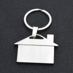 House shape metal keychain