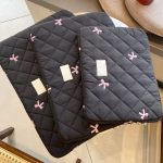 Cute Diamond Embroidered Bow Tablet Laptop Storage Bag