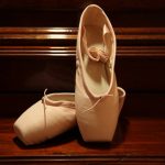 Toe strap ballet shoes