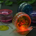 LED LIGHT-UP YO-YO