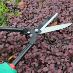 Garden pruners