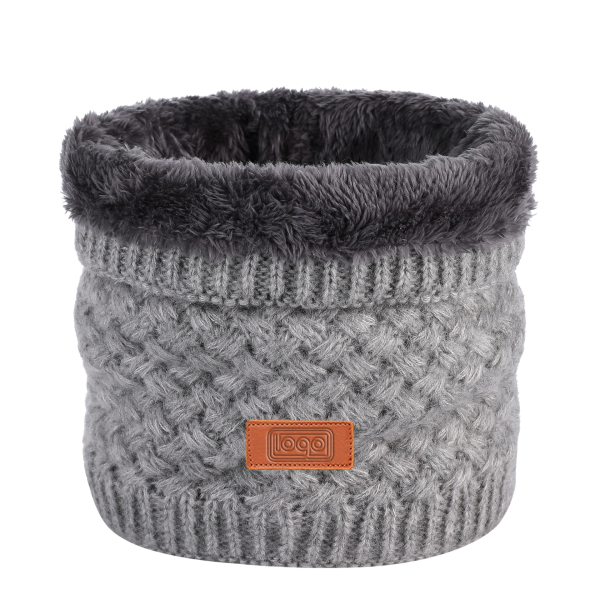 Winter knitted wool collar