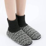Non-slip floor socks