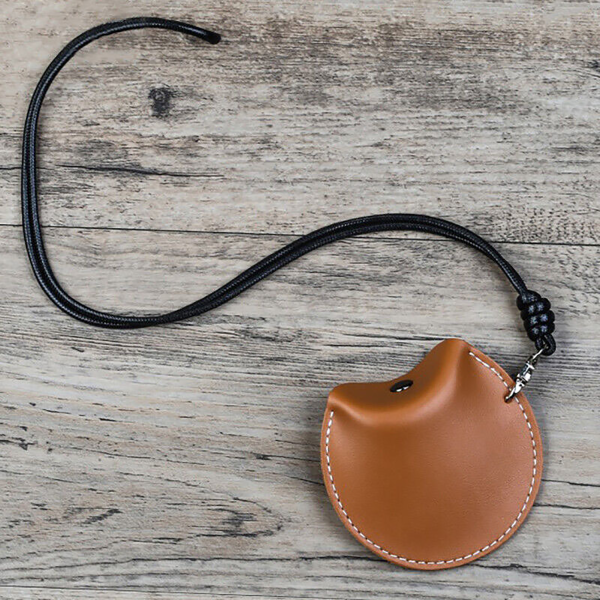 Leather earphone carrying case with lanyard