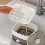 Portable Ice Cube Maker Box