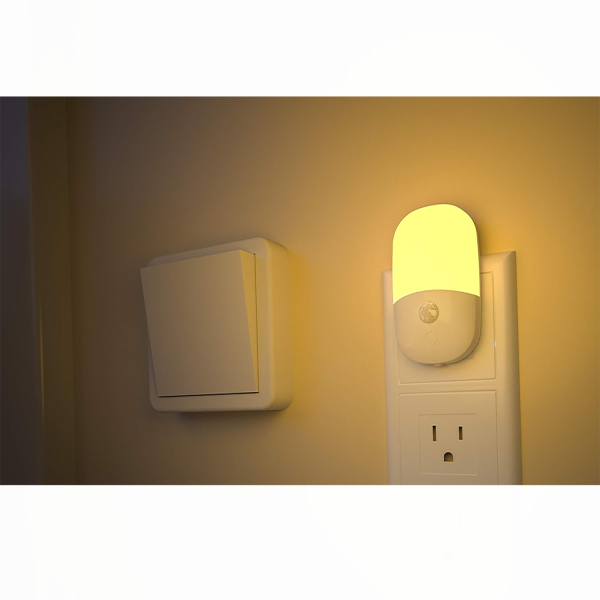 Human body sensor night light