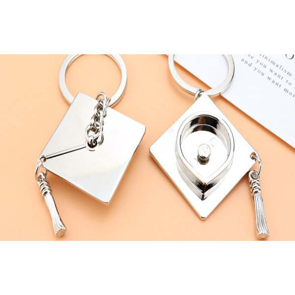 graduation cap keychain