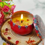 Scented candles w/ dried flowers in Metal Jar