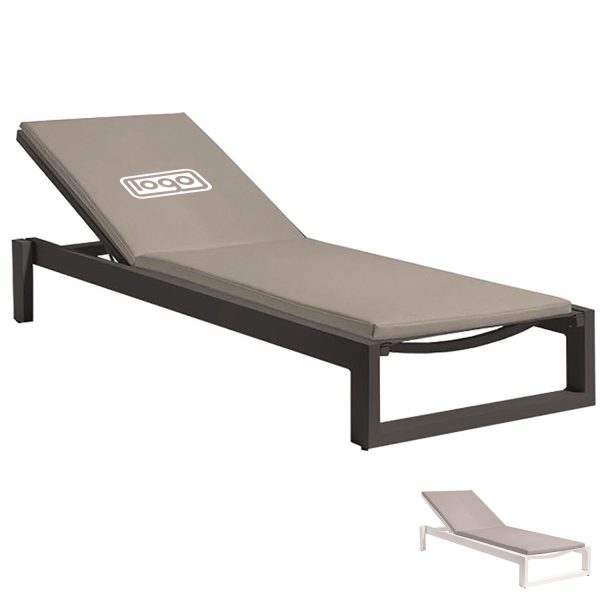 Foldable Beach Lounger – Portable Outdoor Seat