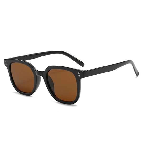 Women’s Outdoor Polarized UV Sunglasses w/ Square Frame