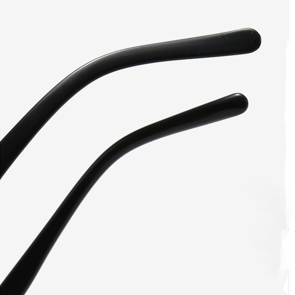 Women’s Outdoor Polarized UV Sunglasses w/ Square Frame